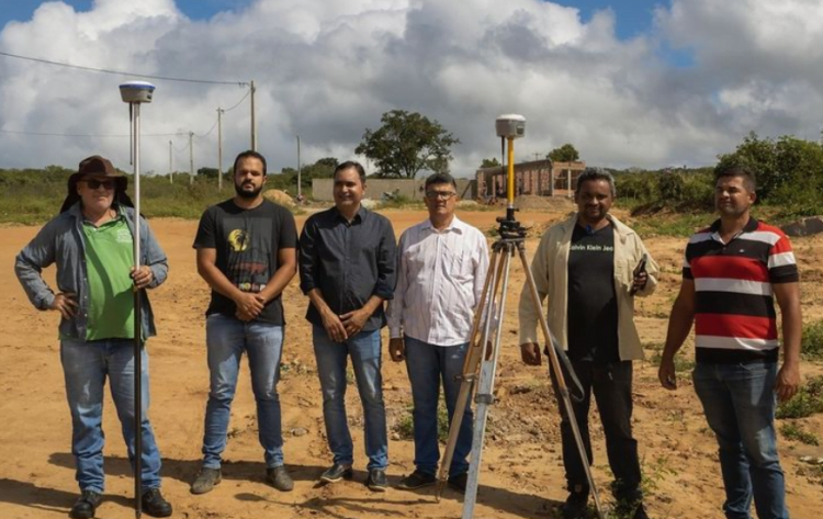 Brejinho: inícia fase de topografia do asfalto que dará início ao projeto de pavimentação do asfalto que ligará a zona urbana ao Povoado de Vila de Fátima