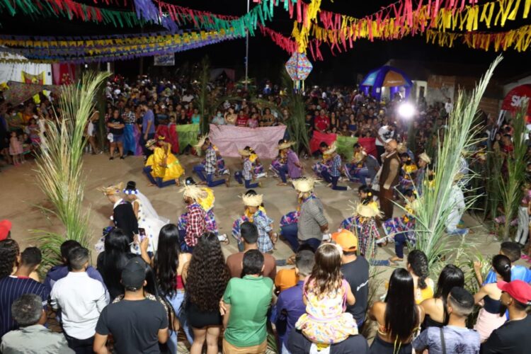 Planalto e Laura Ramos entraram na rota do Arraial do meu bairro