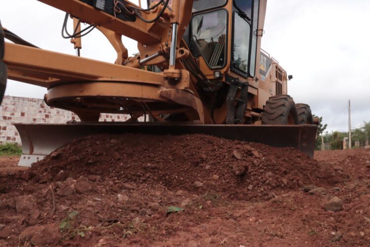 Afogados: mutirão de serviços  recuperou 15 ruas nos bairros Costa e Borges