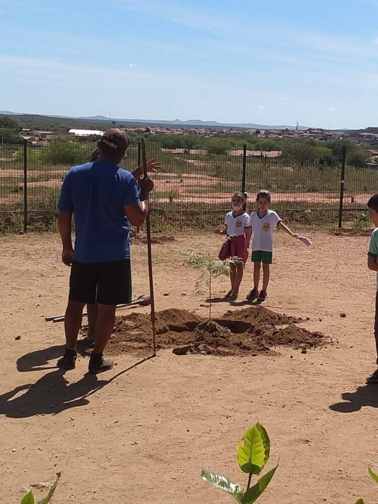Tuparetama: projeto de preservação ambiental chega às escolas da rede municipal