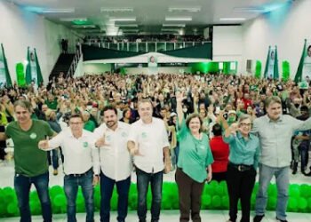 Danilo garante amplo palanque em Arcoverde com apoio do prefeito, três ex-prefeitas, um ex-prefeito e vereadores