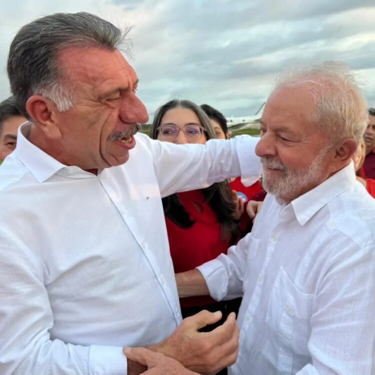José Patriota encontra Lula em Serra Talhada