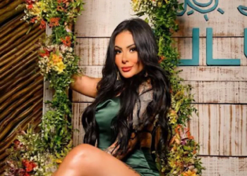 Em Pernambuco, cantora diz que teve de interromper show por não ‘mandar alô’ para prefeito