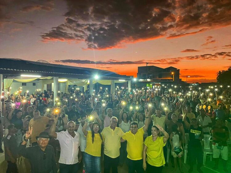 Em Tuparetama, Sávio Torres mostra força na recepção a Tiago Pontes