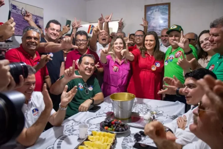 Prefeita do PSB anuncia apoio à Marília Arraes