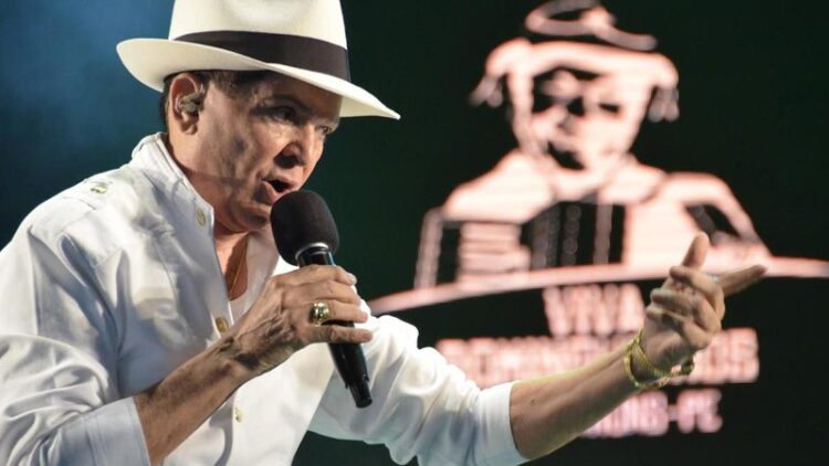 Alcymar Monteiro humilha banda em show e músicos se demitem; veja vídeo