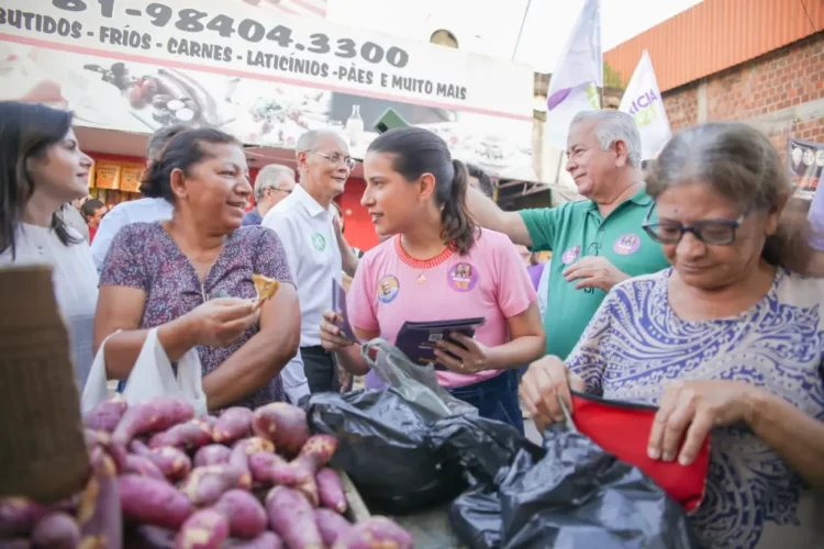 Raquel reforça compromisso com população da Região Metropolitana durante giro em Olinda, Paulista, Abreu e Lima e Igarassu