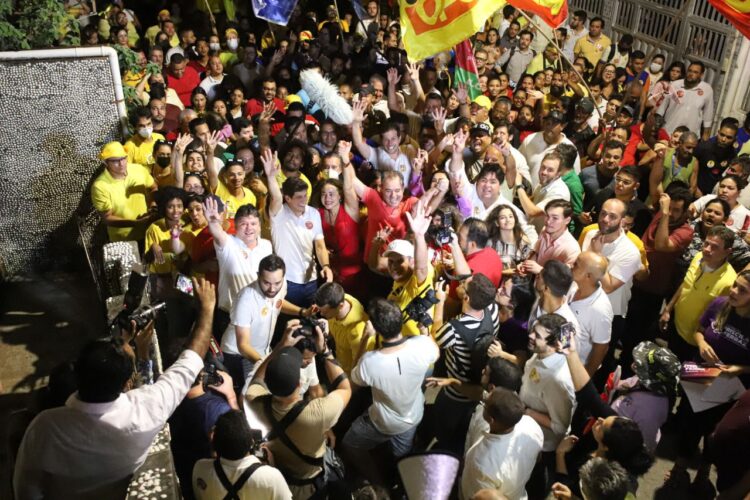 Brasília Teimosa é palco do 1º ato da campanha de Danilo Cabral