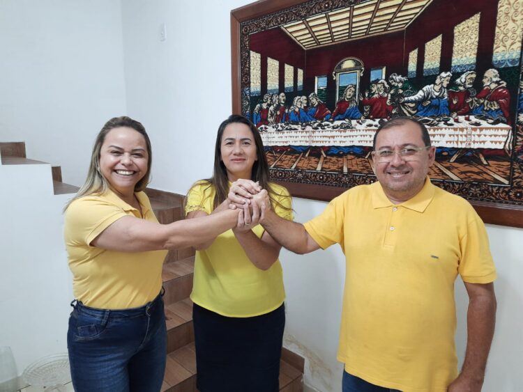 Tuparetama: governistas acusam Arlã e oposição de manobra