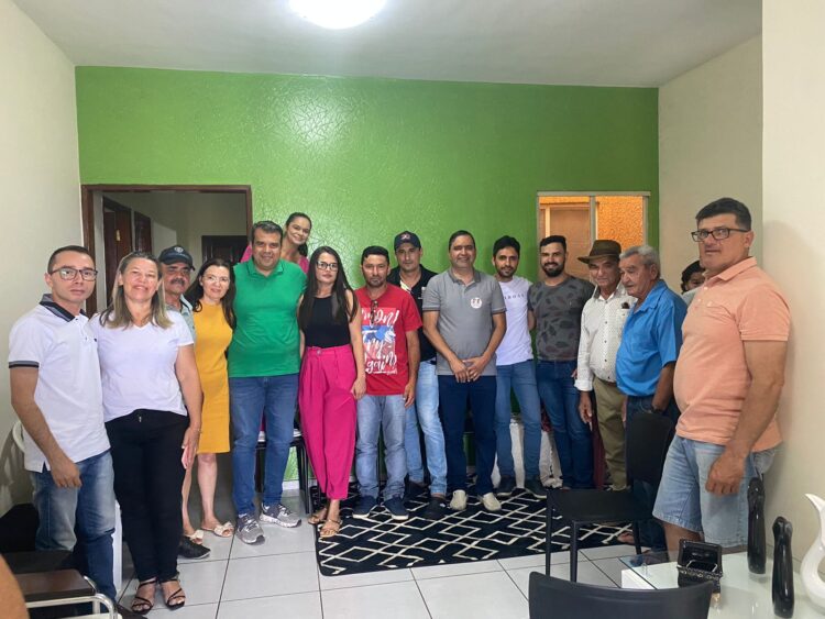 Ex-prefeita de Brejinho, Tânia Maria, declara apoio a Paulo Jucá e adere ao grupo do prefeito Gilson Bento