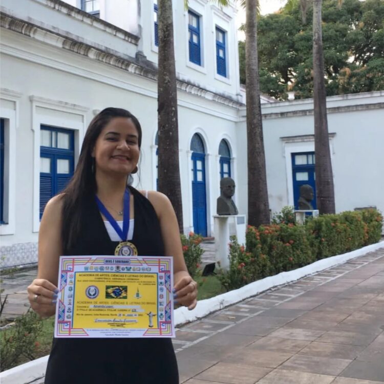 Arcoverdense toma posse na Academia de Artes, Ciências e Letras do Brasil