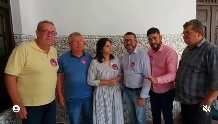 Grupo de opsição em Carnaíba anuncia apoio a Raquel Lyra