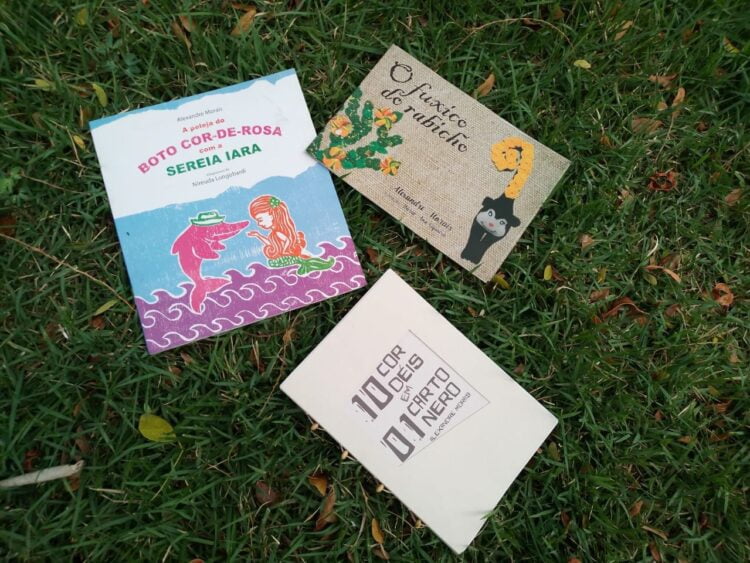 Tem livro novo na praça