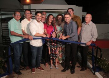 Sandrinho inaugurou ampliação e reforma da Escola José Rodrigues de Brito, no São Francisco