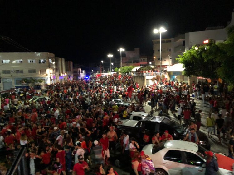 Confira imagens da Festa da Vitória de Lula em Arcoverde