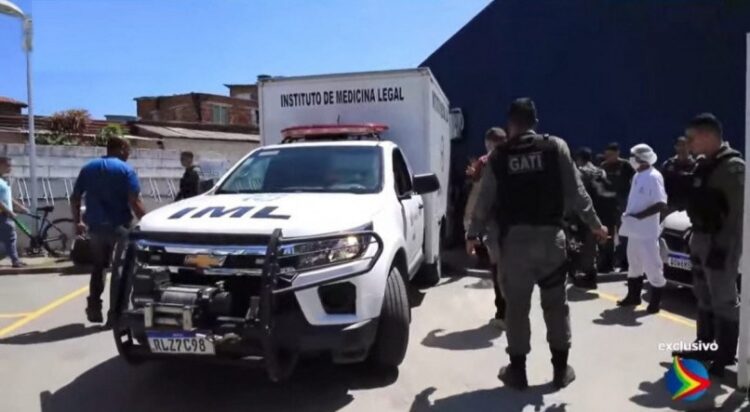 PM mata esposa grávida, abre fogo em batalhão no Recife e depois tira própria vida