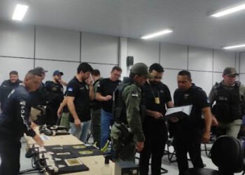 50 Policiais Civis cumprem mandados de busca e apreensão em Tabira