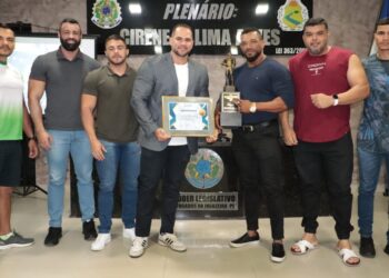 Prefeitura de Afogados homenageou o atleta Tadeu Veras
