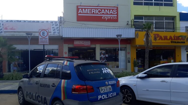 Americanas express em Serra Talhada é assaltada neste quarta (25)