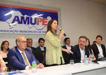 Márcia Conrado é a nova presidente da Amupe