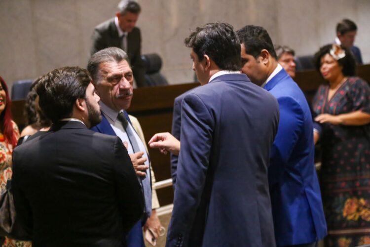 José Patriota propõe criação de Frente Parlamentar Municipalista de Pernambuco