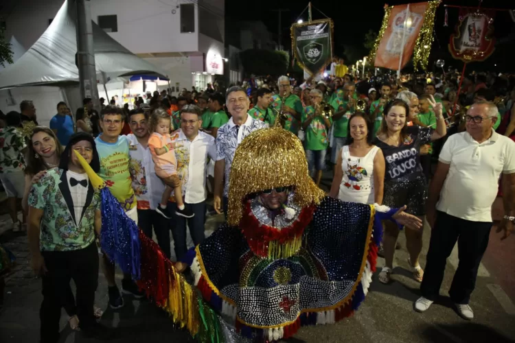 Abertura oficial reuniu toda a tradição do carnaval de Afogados