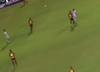 Sport goleia o Afogados na Ilha