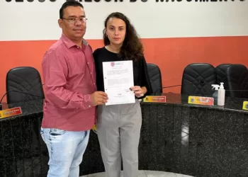 A pedido do vereador Juniano agora a Secretária de Assistência Social de Carnaíba possui veículo
