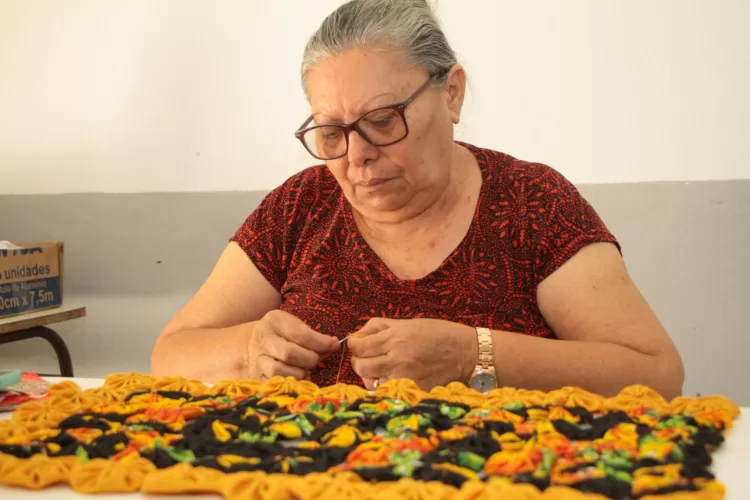 Prefeitura de Afogados promoveu oficina de artesanato sobre a arte do fuxico