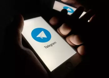 Telegram não entrega dados completos à PF sobre neonazistas, e Justiça determina suspensão da plataforma no país