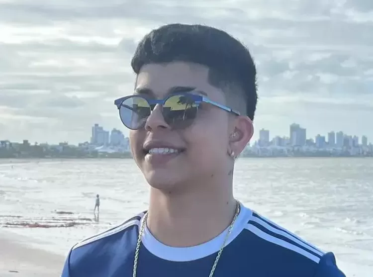 Influencer de Caruaru, com milhões de seguidores, é preso com notas falsas