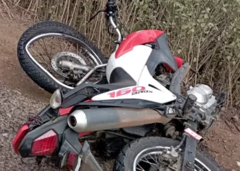 Colisão entre veículos mata homem de 33 anos na estrada do aeroporto em Serra Talhada