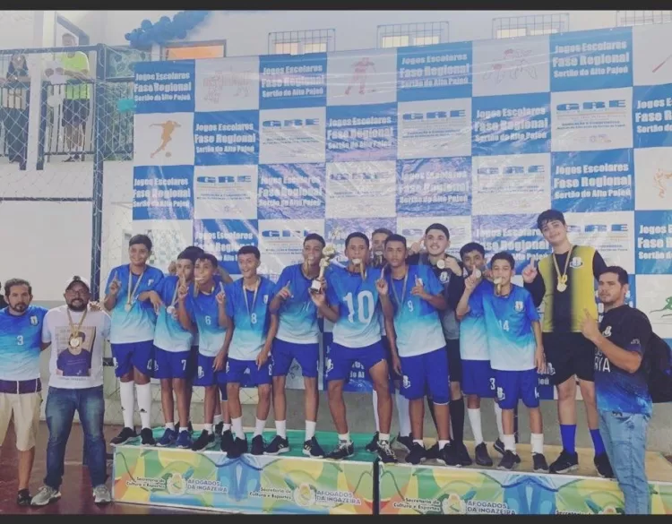 Escola Ernesto de Souza Leite, de Tuparetama, conquista dois ouros, uma prata e um bronze nos Jogos Escolares fase regional