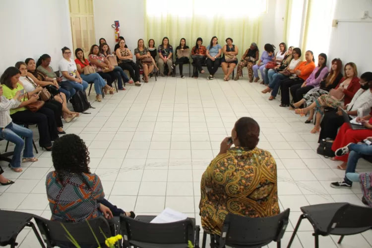 Secretária Estadual da Mulher debateu políticas públicas em Afogados