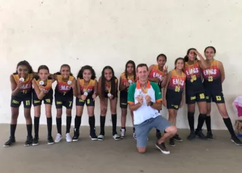 Escola Municipal Professora Gizelda Simões, conquista títulos e medalhas na fase regional dos Jogos Escolares