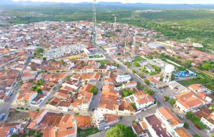 Exclusivo: Jovem afogadense é transferido para Recife após cair de prédio