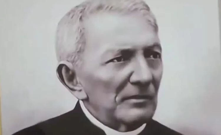 Câmara aprova inclusão de Padre Cícero no Livro dos Heróis da Pátria