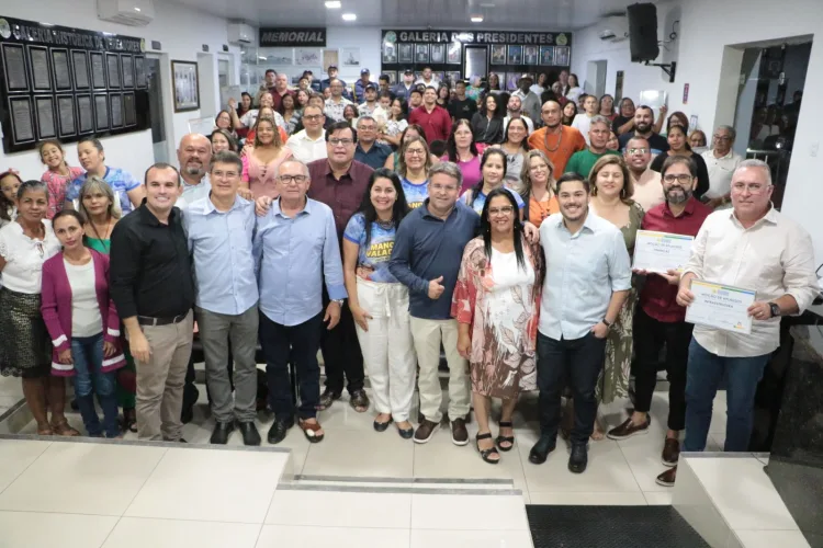 Ciclo Junino em Afogados: Câmara Municipal homenageou gestores municipais