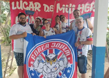 Torcida Força Jovem Tricolor e Força Feminina Tricolor fizeram multirão pra limpar o alojamento dos atletas do Afogados