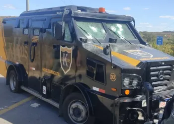 Urgente: bandidos tentam assaltar carro forte entre Brejinho-PE e Teixeira-PB