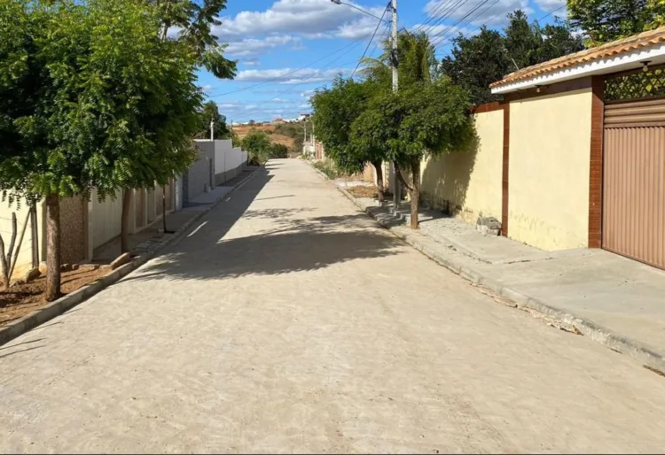 Maratona de inaugurações: Sandrinho vai inaugurar rua pavimentada no Borges