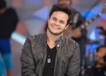 Sertanejo Matheus, da dupla com Kauan, é internado às pressas para cirurgia de emergência