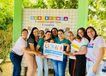 Escola Francisco Zeferino Pessoa no Top 4 regional do Prêmio Criança Alfabetizada