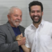 Janones se compara a Lula após acusação de rachadinha
