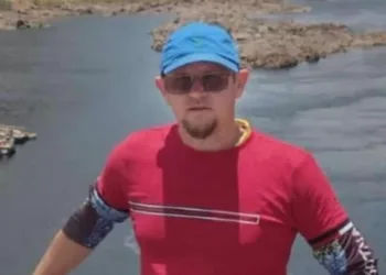 Homem é assassinado enquanto namorava dentro de carro em Arcoverde