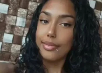 Com ciúmes do ex, mulher joga água fervendo em amiga; saiba detalhes