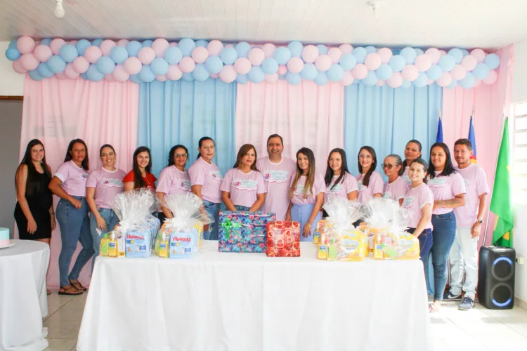 Prefeitura de Brejinho realiza entrega de kits essenciais para gestantes