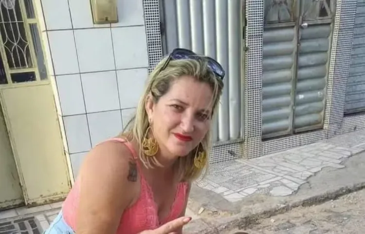 Femicídio: marido mata esposa, joga carro contra caminhão e morre em acidente no interior de PE