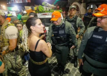 Em Olinda, Raquel Lyra abre o Carnaval e garante segurança em todo o Estado