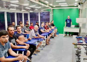 Prefeitura de Carnaíba, em parceria com o Sebrae e Senai, deu início ao curso Injeção Eletrônica de Motocicletas
